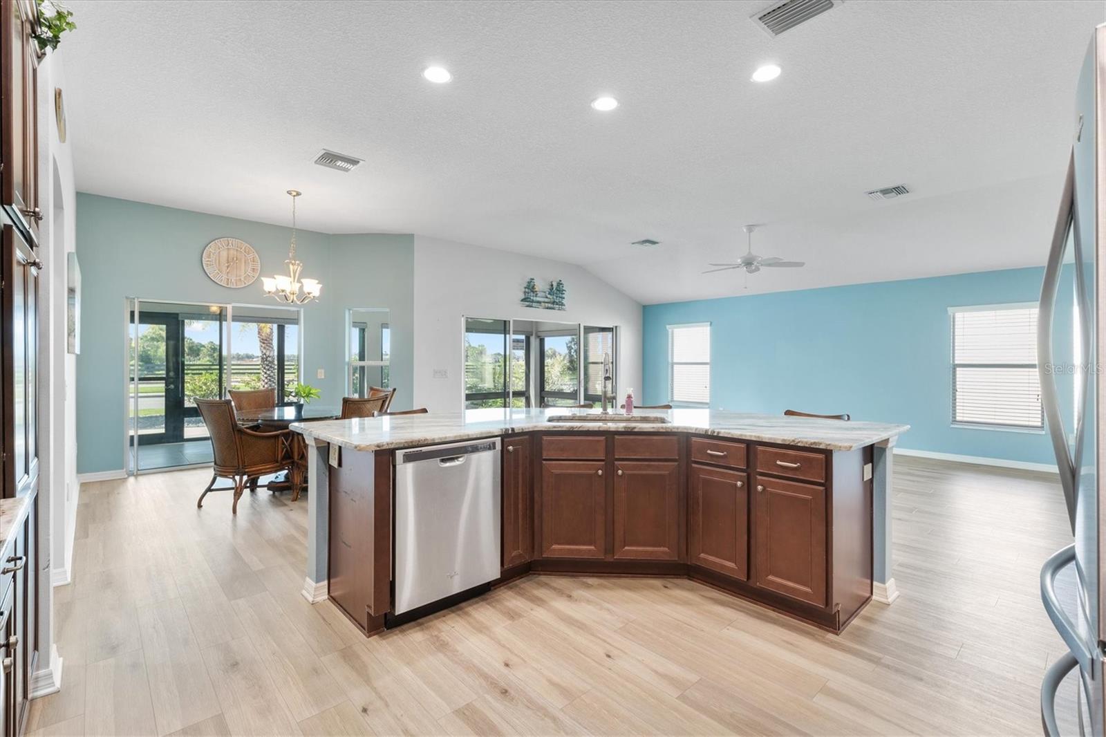3461 EARL WAY, THE VILLAGES, FL — photo 30