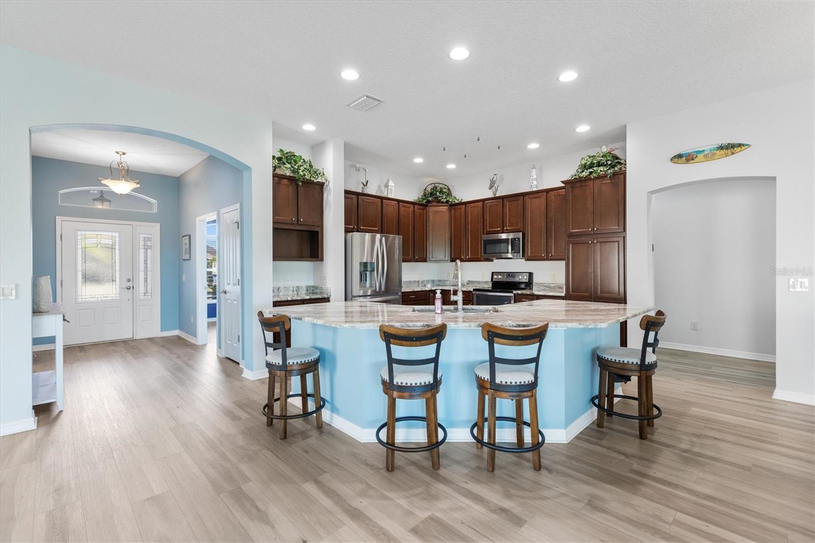 3461 EARL WAY, THE VILLAGES, FL — photo 32