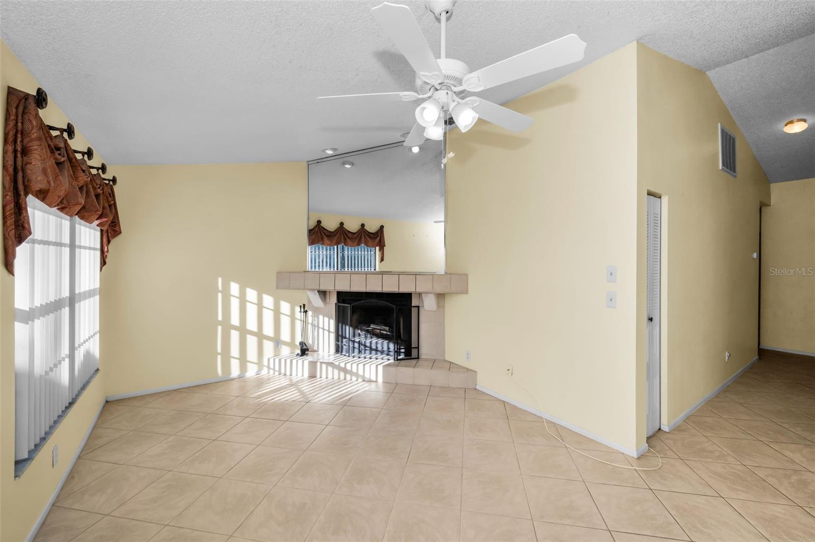 3500 MAGNOLIA RIDGE CIR #405, PALM HARBOR, FL — photo 5