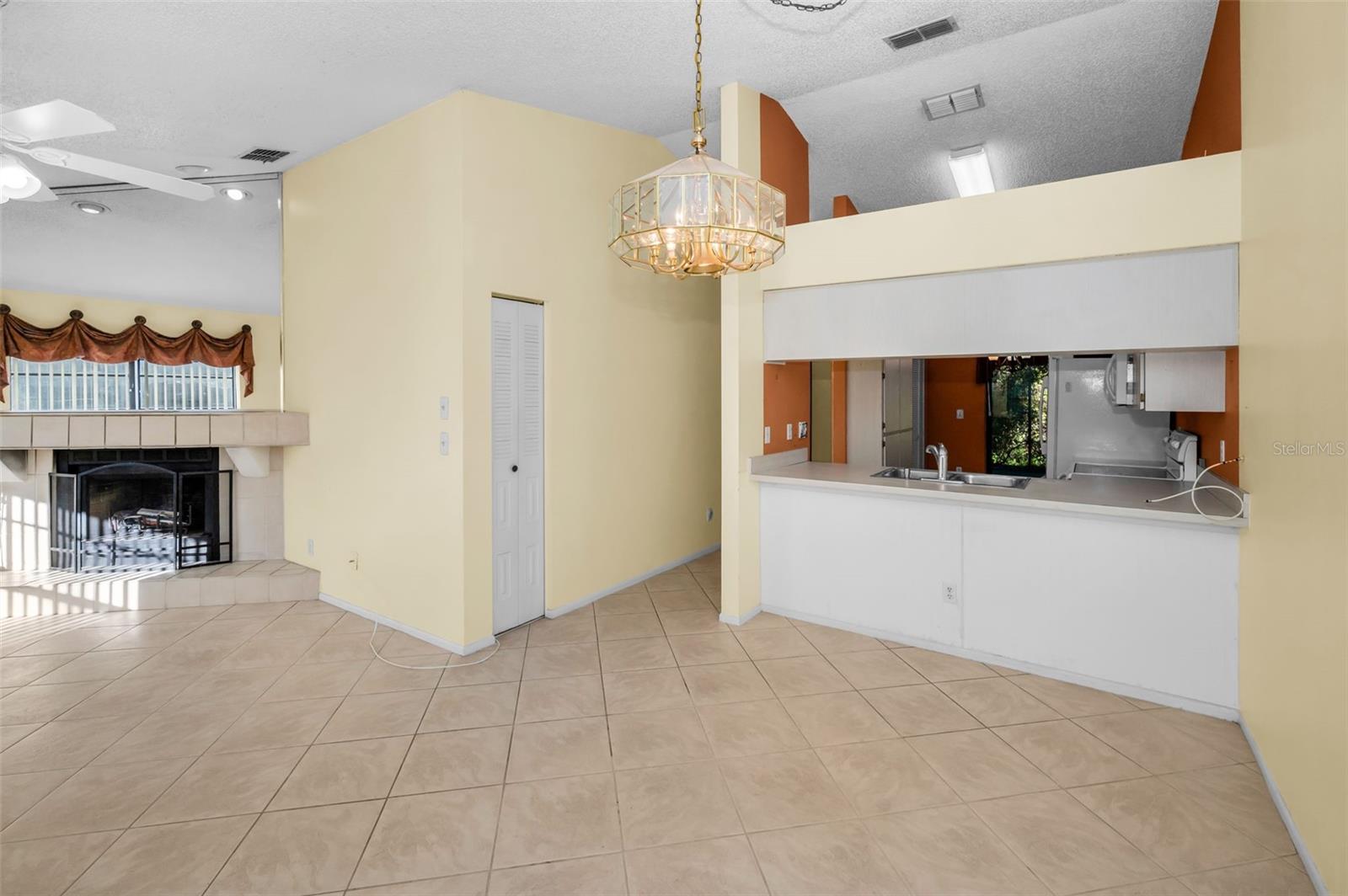 3500 MAGNOLIA RIDGE CIR #405, PALM HARBOR, FL — photo 9