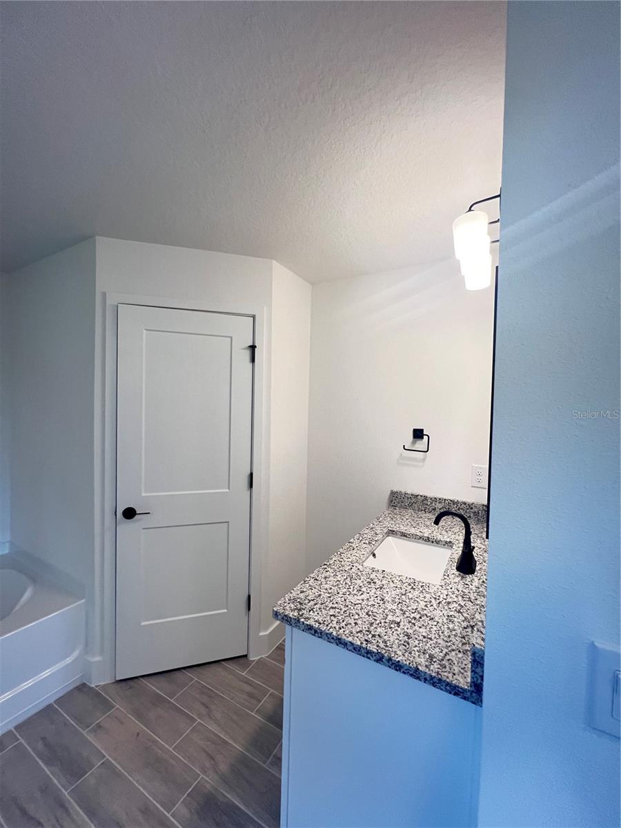 36861 HIDDEN VIEW CIR, DADE CITY, FL — photo 44