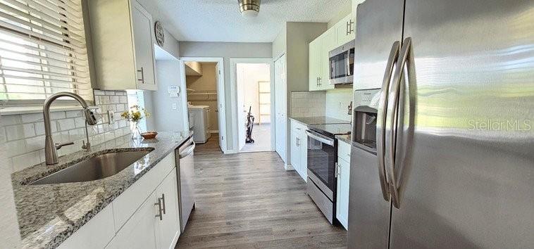 7855 W PRICE BLVD, NORTH PORT, FL — photo 5