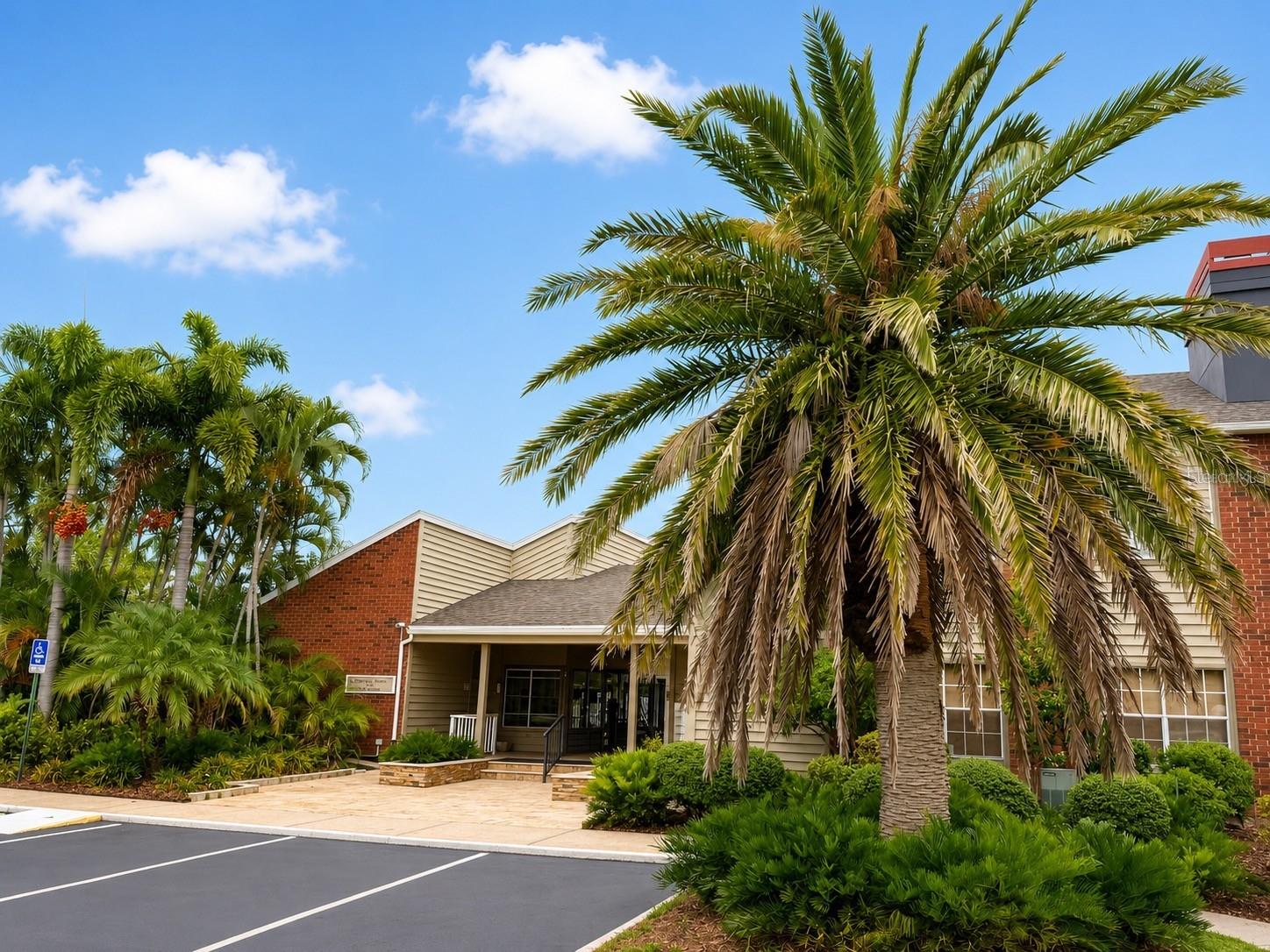 9100 DR MARTIN LUTHER KING JR ST N #301, ST PETERSBURG, FL — photo 15