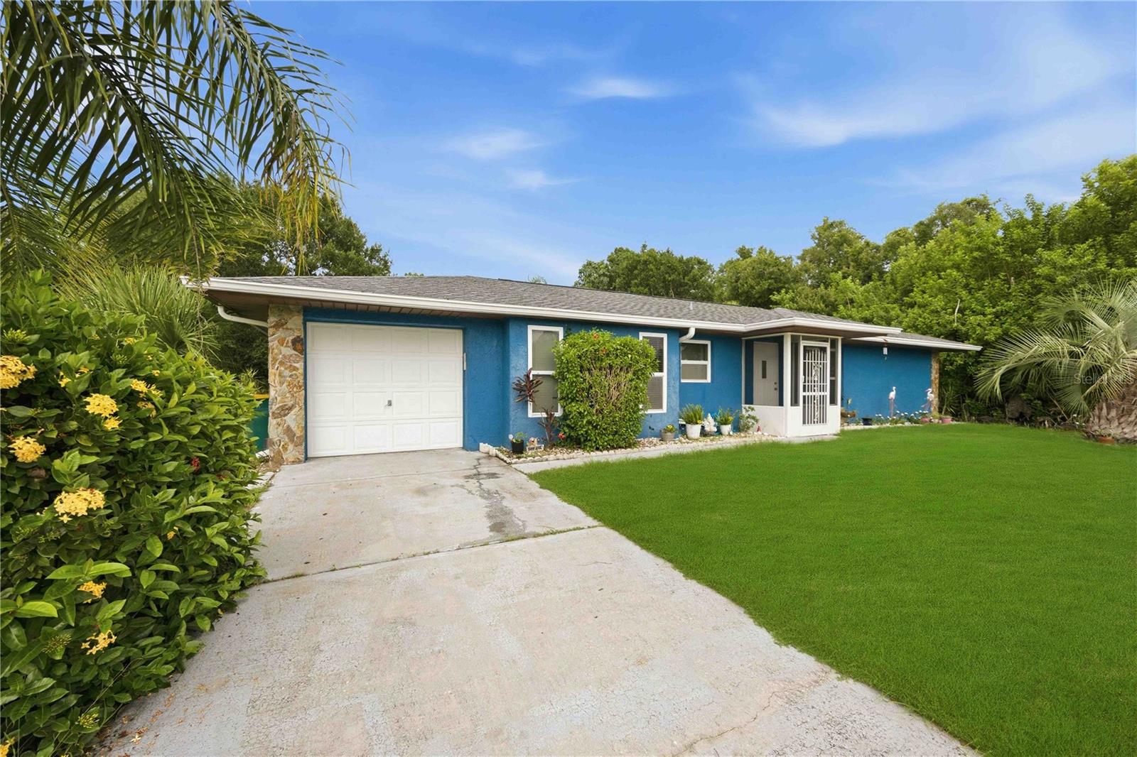 22442 VALE AVE, PUNTA GORDA, FL — photo 2