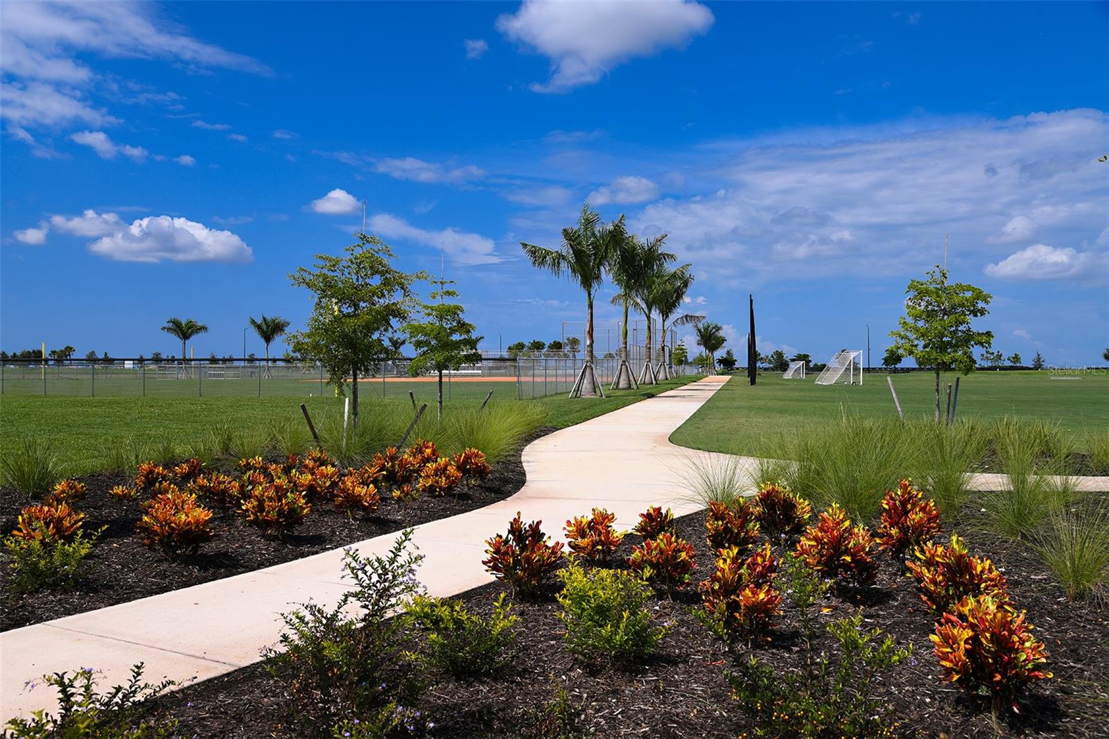 10818 ECLIPSE ST, SARASOTA, FL — photo 28
