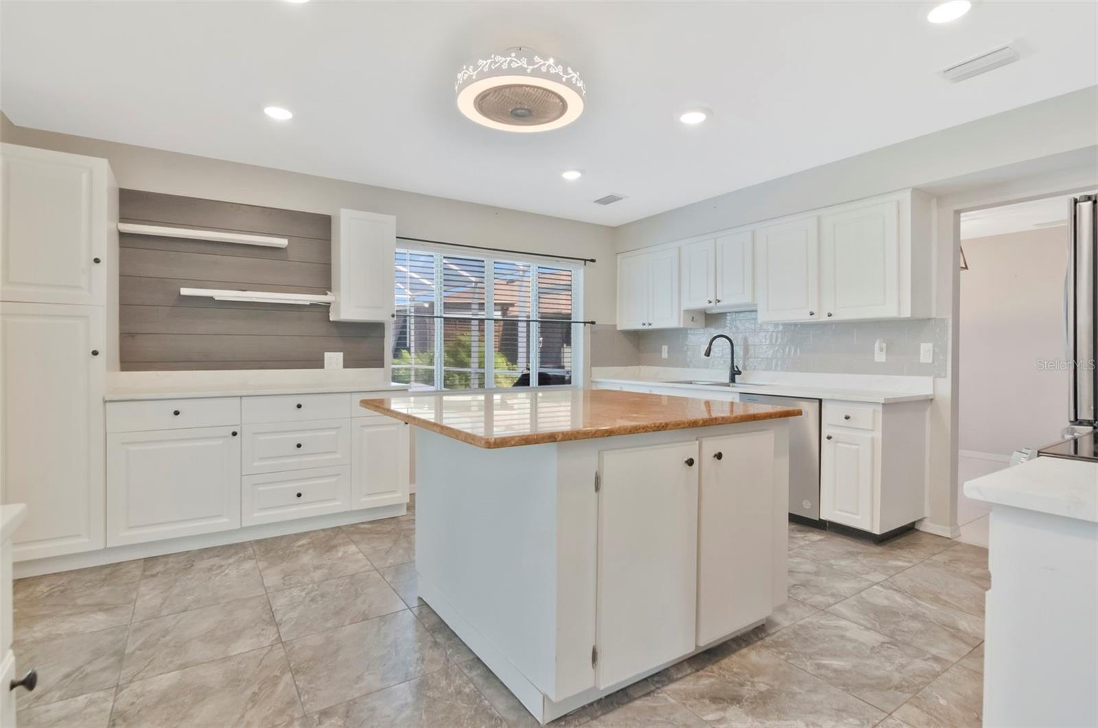 303 BARSTOW CT, SUN CITY CENTER, FL — photo 19