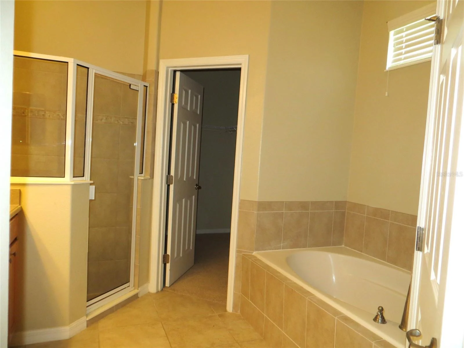 5303 CAPE HATTERAS DR, CLERMONT, FL — photo 28