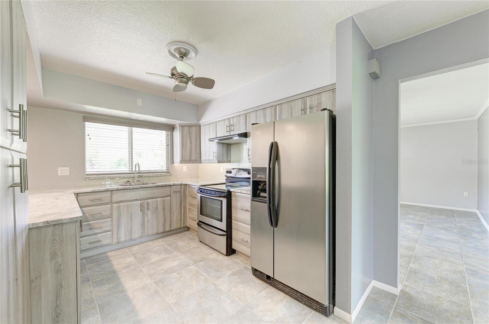 20430 EDGEWATER DR, PORT CHARLOTTE, FL — photo 8