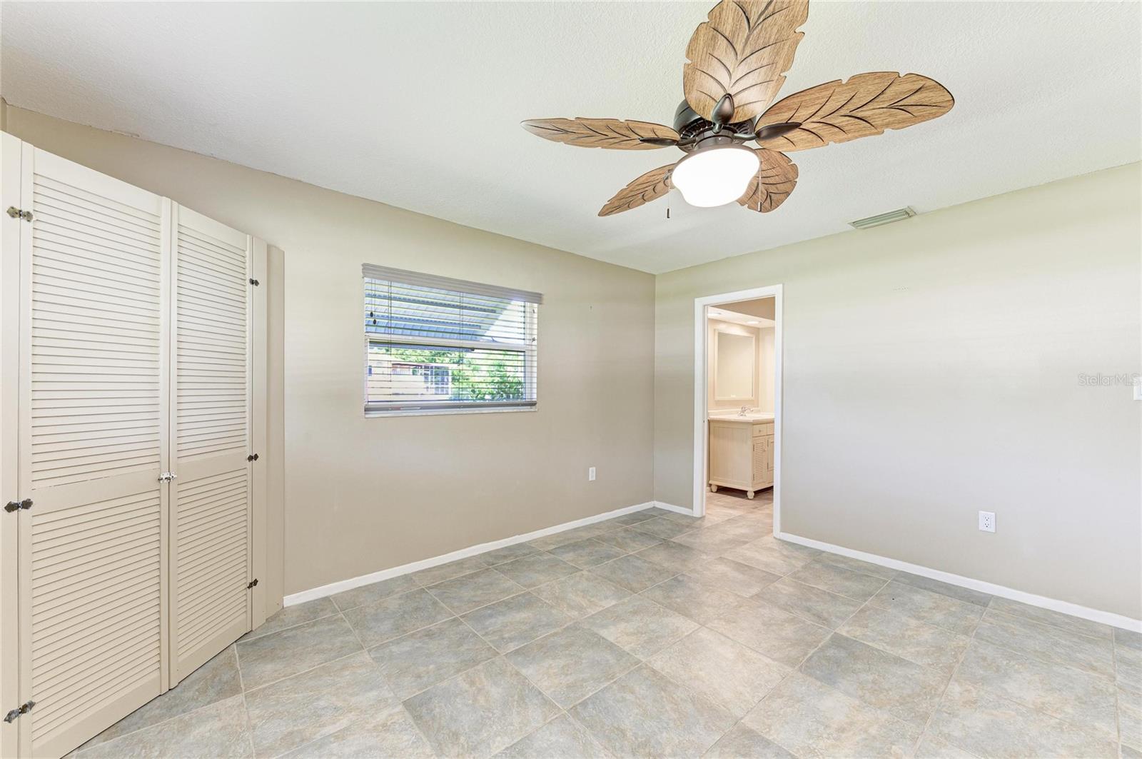 20430 EDGEWATER DR, PORT CHARLOTTE, FL — photo 17