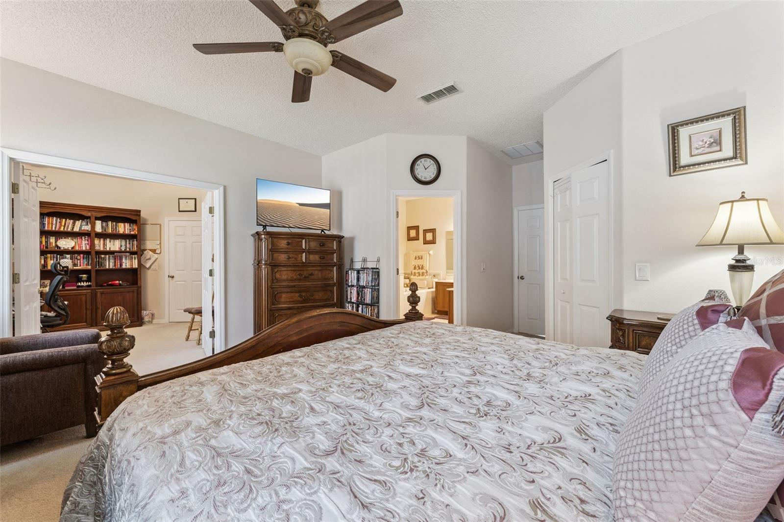 9955 MEDALLION BLUFF LN, ORLANDO, FL — photo 21