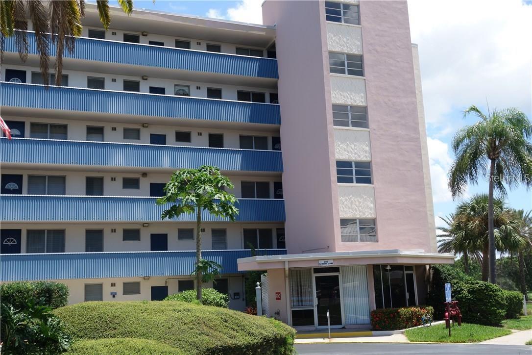 200 N BETTY LN #2E, CLEARWATER, FL — photo 2