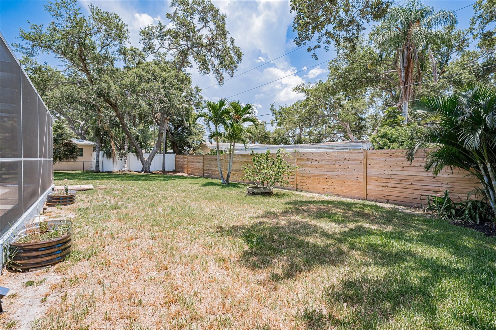 14570 TANGLEWOOD DR, LARGO, FL — photo 47