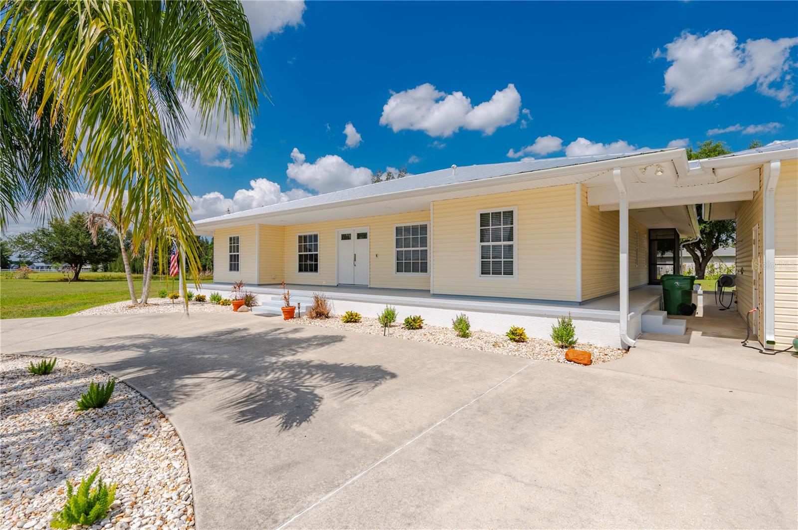 569 RIO VISTA AVE, PUNTA GORDA, FL — photo 8