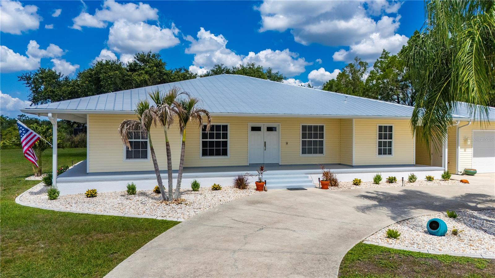 569 RIO VISTA AVE, PUNTA GORDA, FL — photo 60