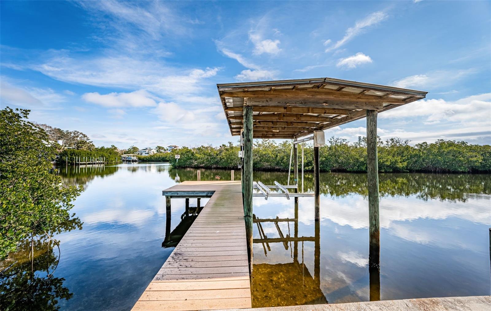 624 MAYO ST, CRYSTAL BEACH, FL