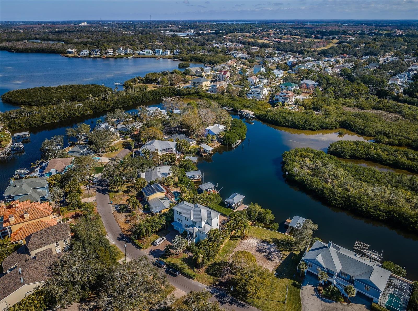624 MAYO ST, CRYSTAL BEACH, FL — photo 4