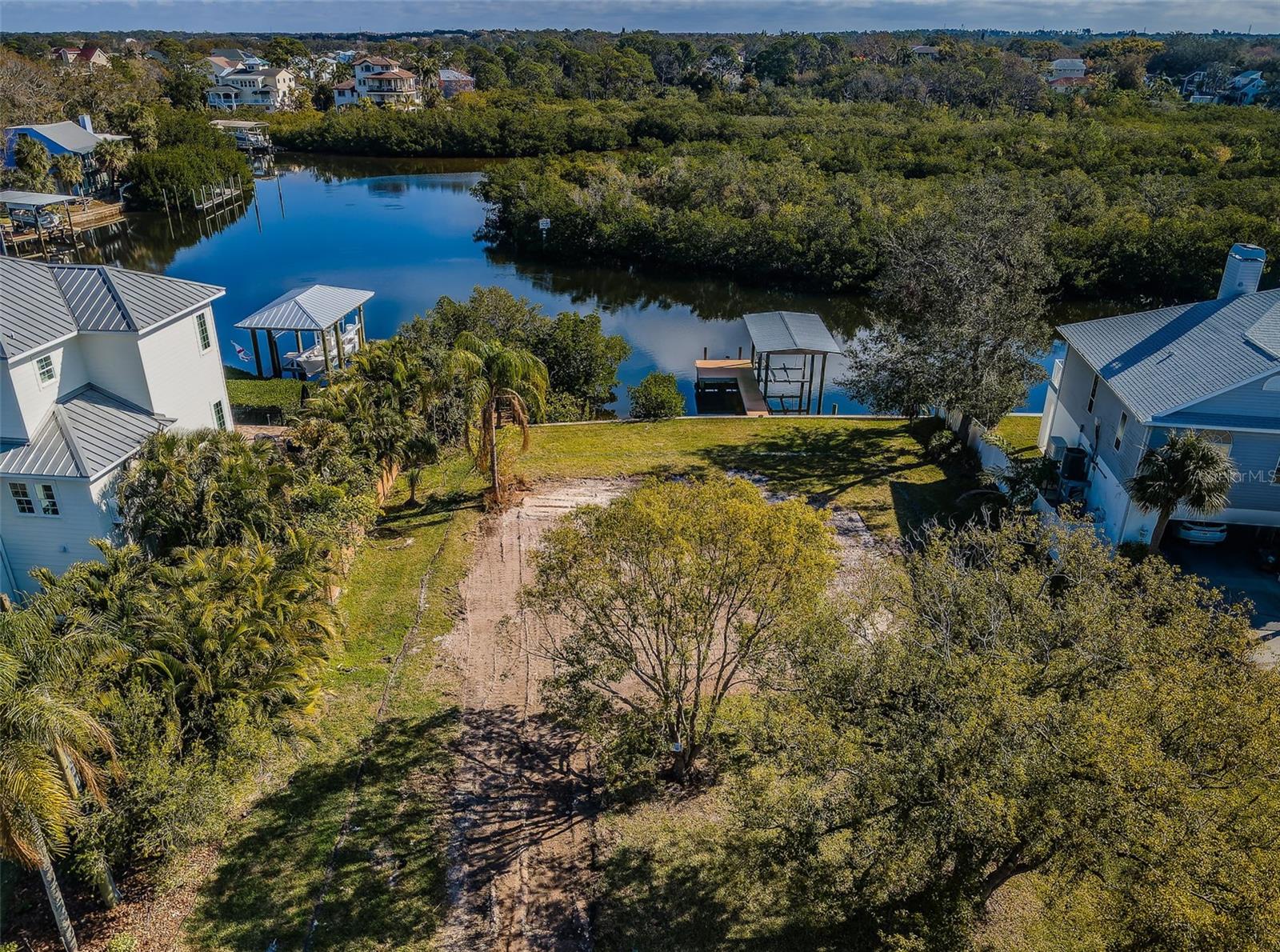 624 MAYO ST, CRYSTAL BEACH, FL — photo 5