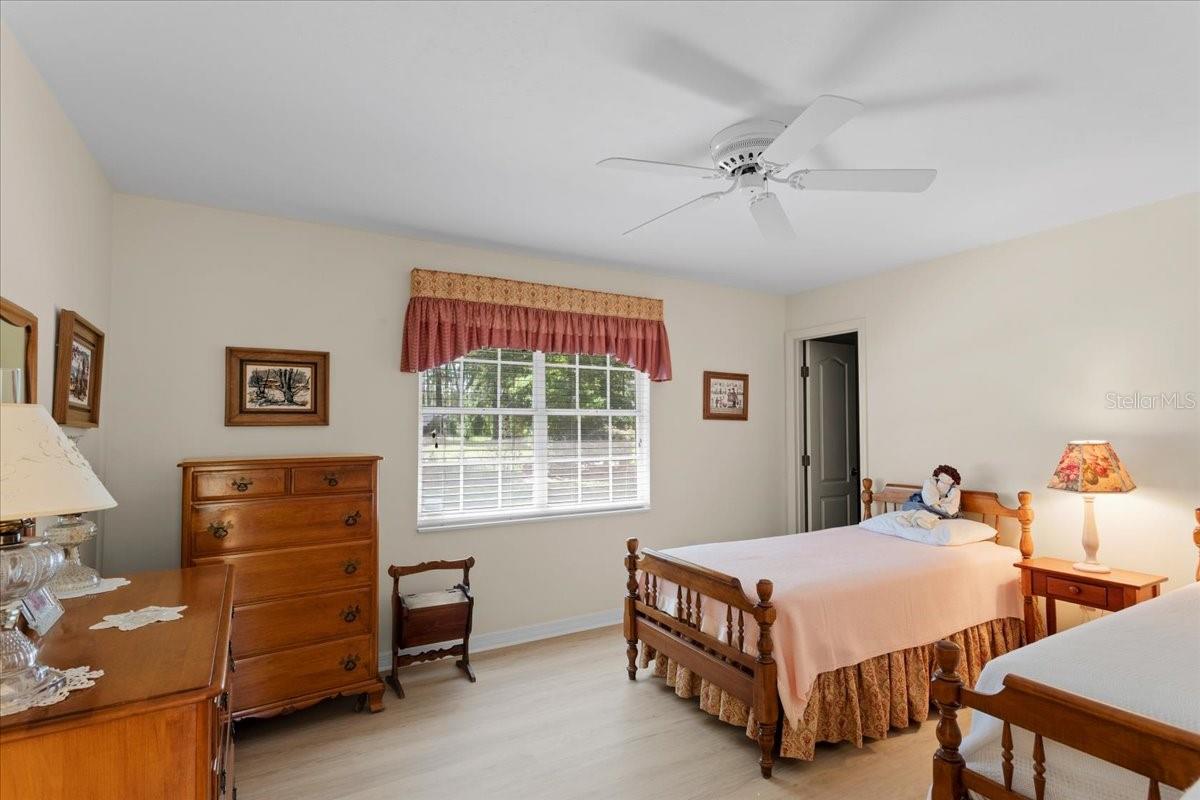 5858 NW 45TH DR, GAINESVILLE, FL — photo 33