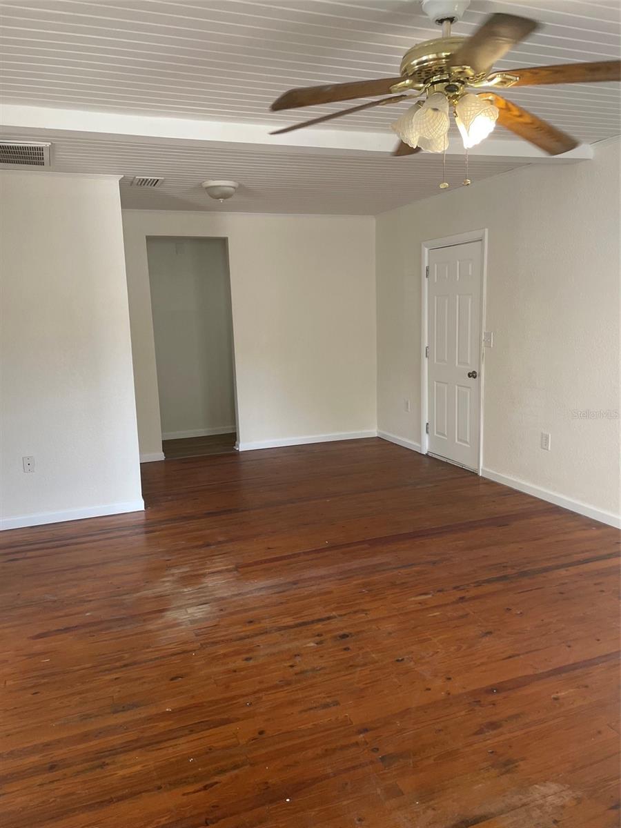 311 LAKE DALE DR, AUBURNDALE, FL — photo 3