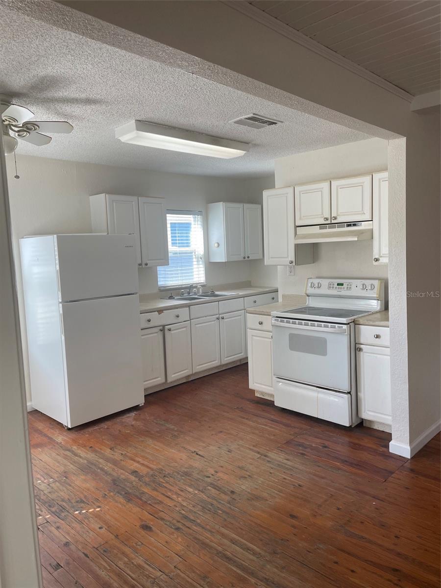 311 LAKE DALE DR, AUBURNDALE, FL — photo 4