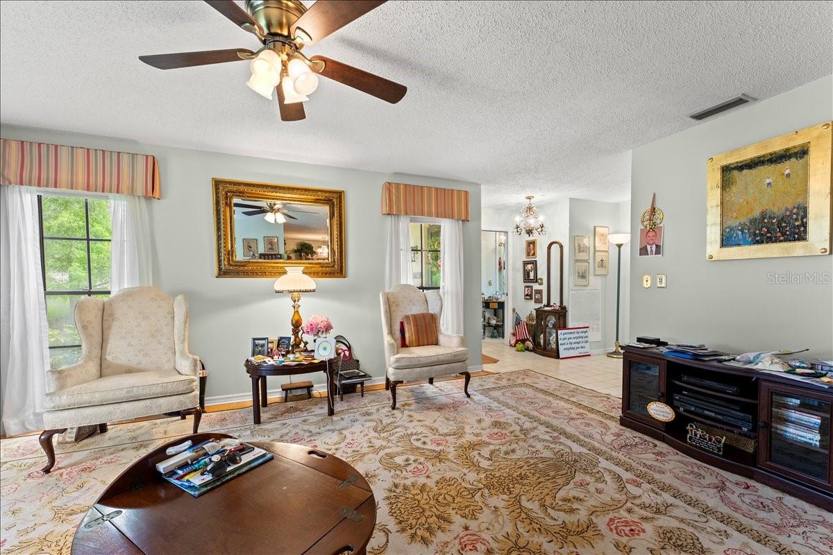 13014 VILLAGE CHASE CIR, TAMPA, FL — photo 5