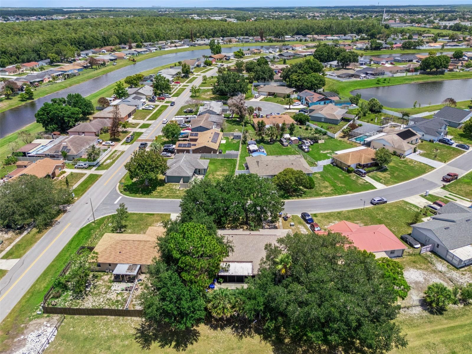 452 BOXWOOD CT, KISSIMMEE, FL — photo 55