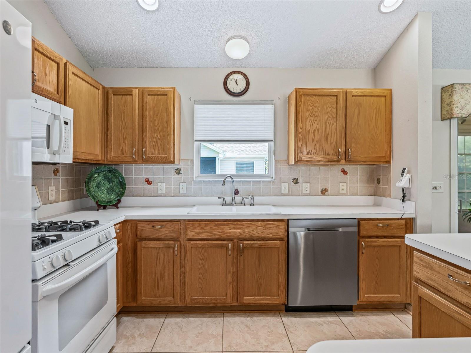 3025 HOBART CT, THE VILLAGES, FL — photo 20