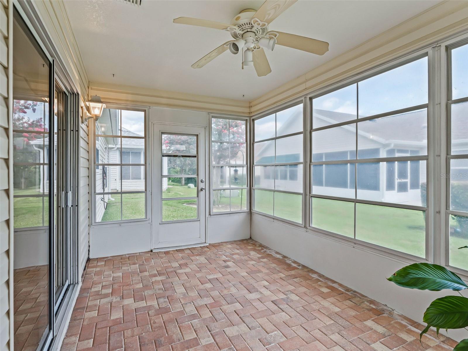 3025 HOBART CT, THE VILLAGES, FL — photo 35