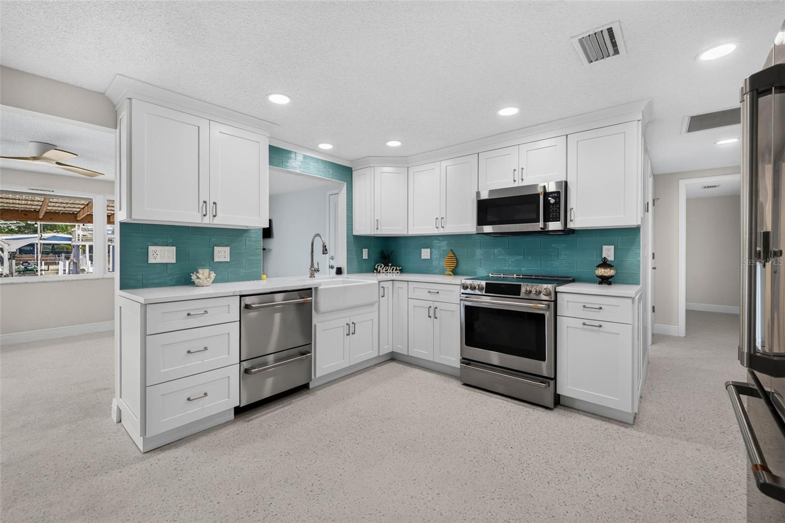 13626 JENNITA DR, HUDSON, FL — photo 6