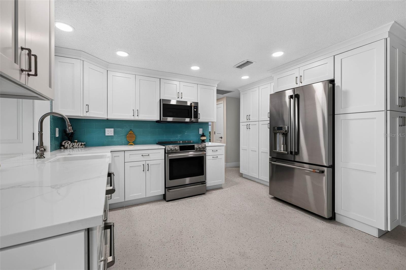 13626 JENNITA DR, HUDSON, FL — photo 7