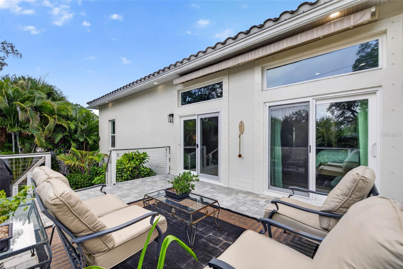 815 59TH AVE NE, ST PETERSBURG, FL — photo 33