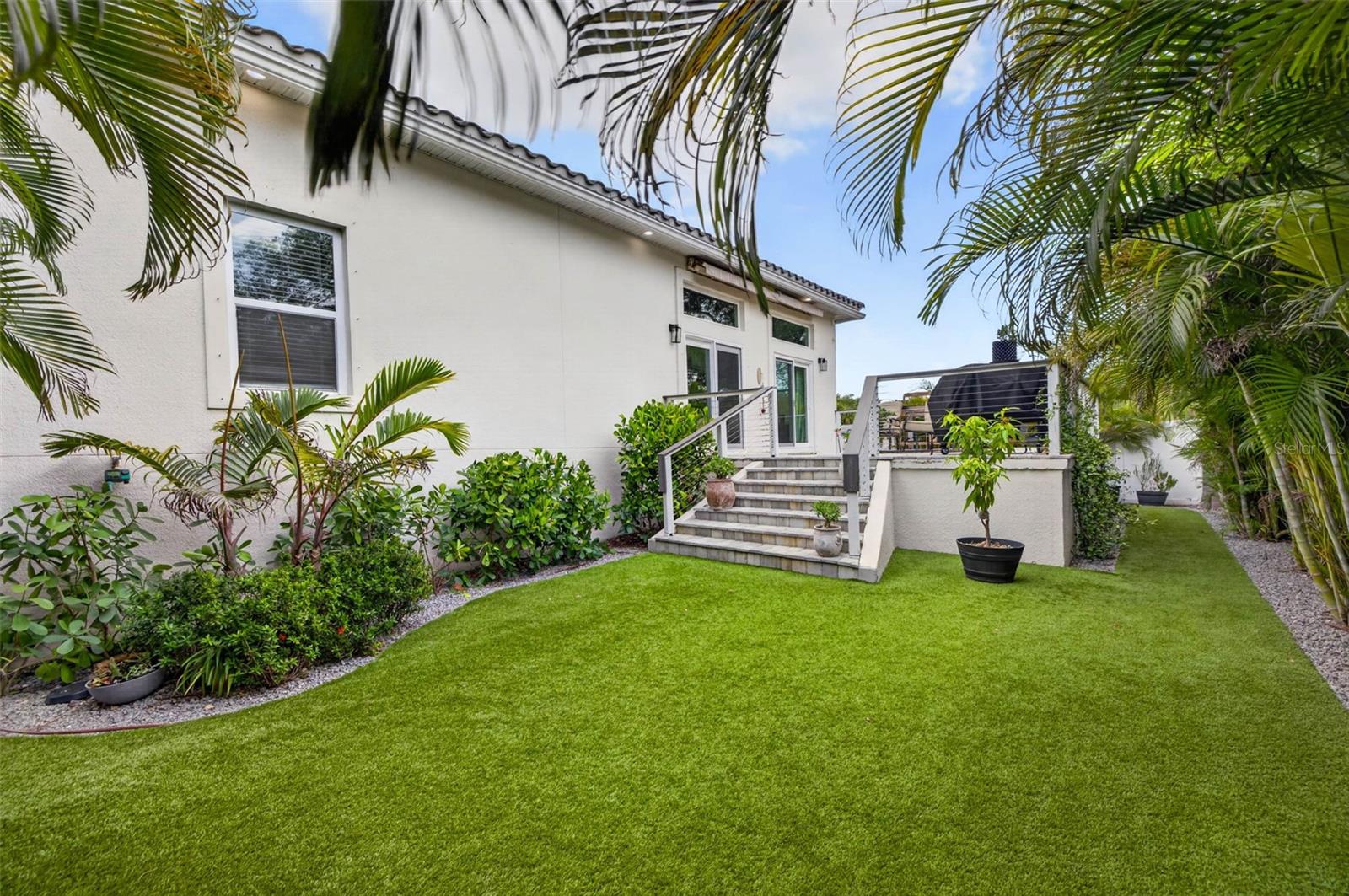 815 59TH AVE NE, ST PETERSBURG, FL — photo 35