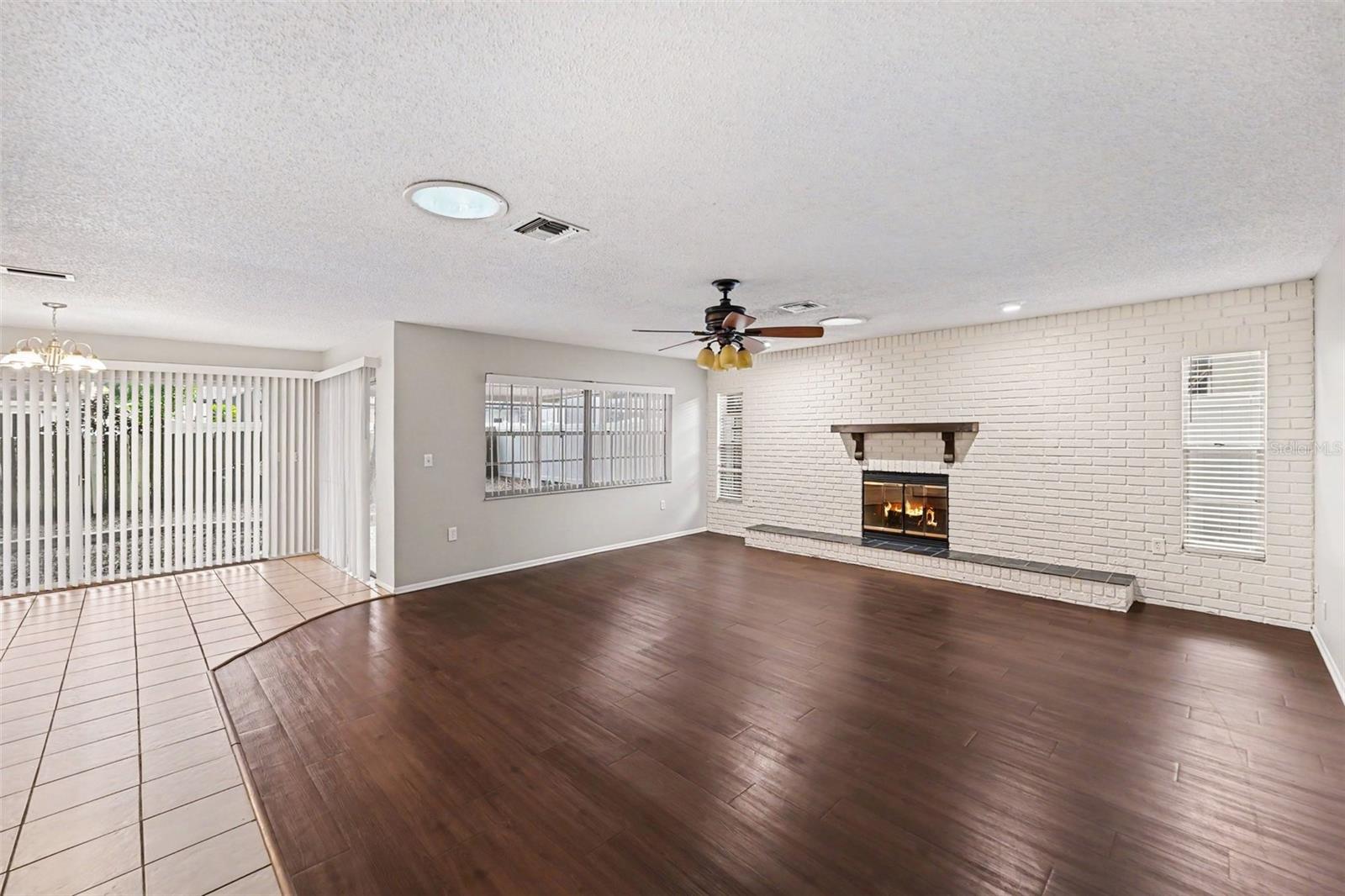 2431 GROVE RIDGE DR, PALM HARBOR, FL — photo 7