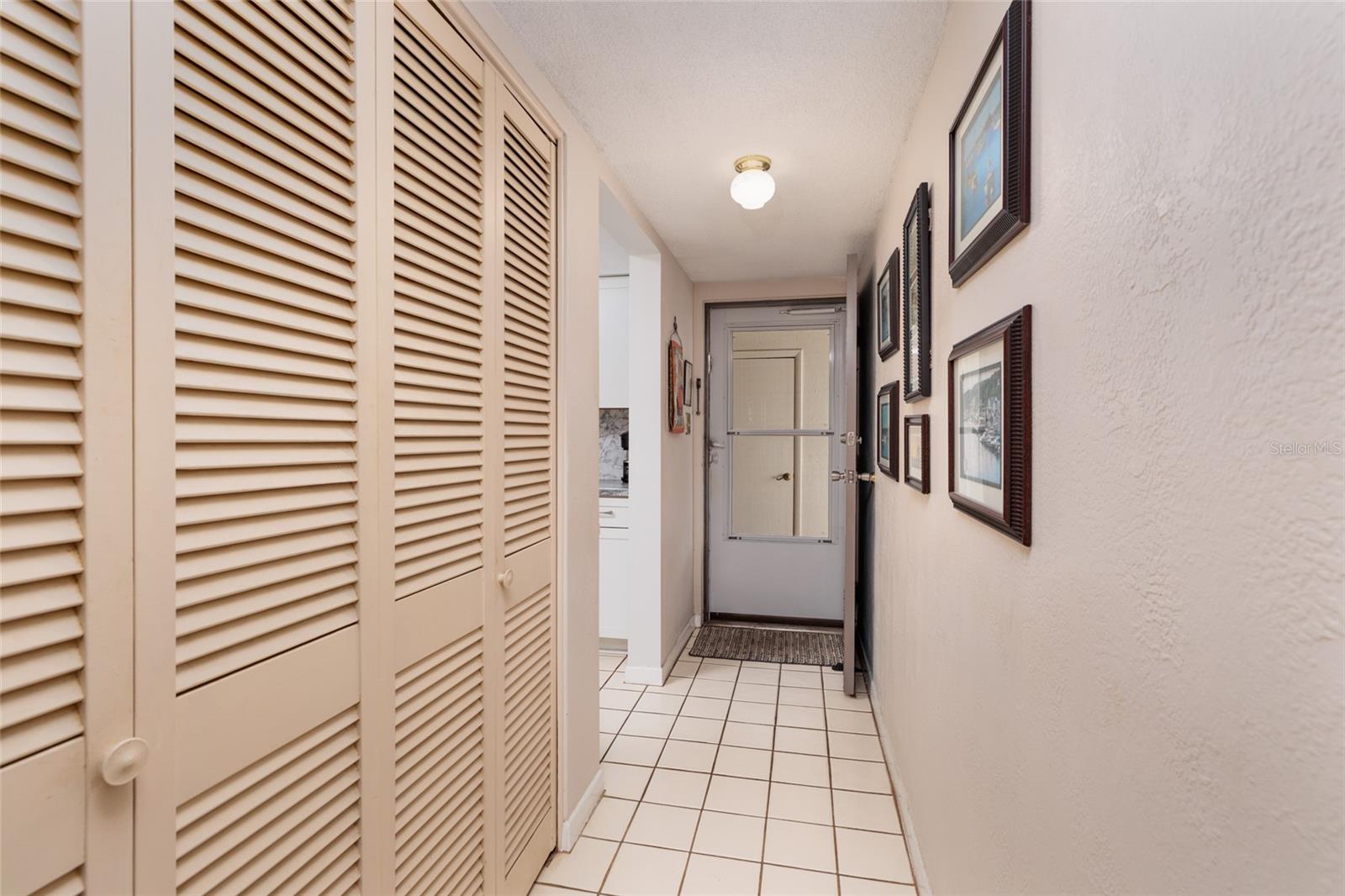 3789 46TH AVE S #101, ST PETERSBURG, FL — photo 9
