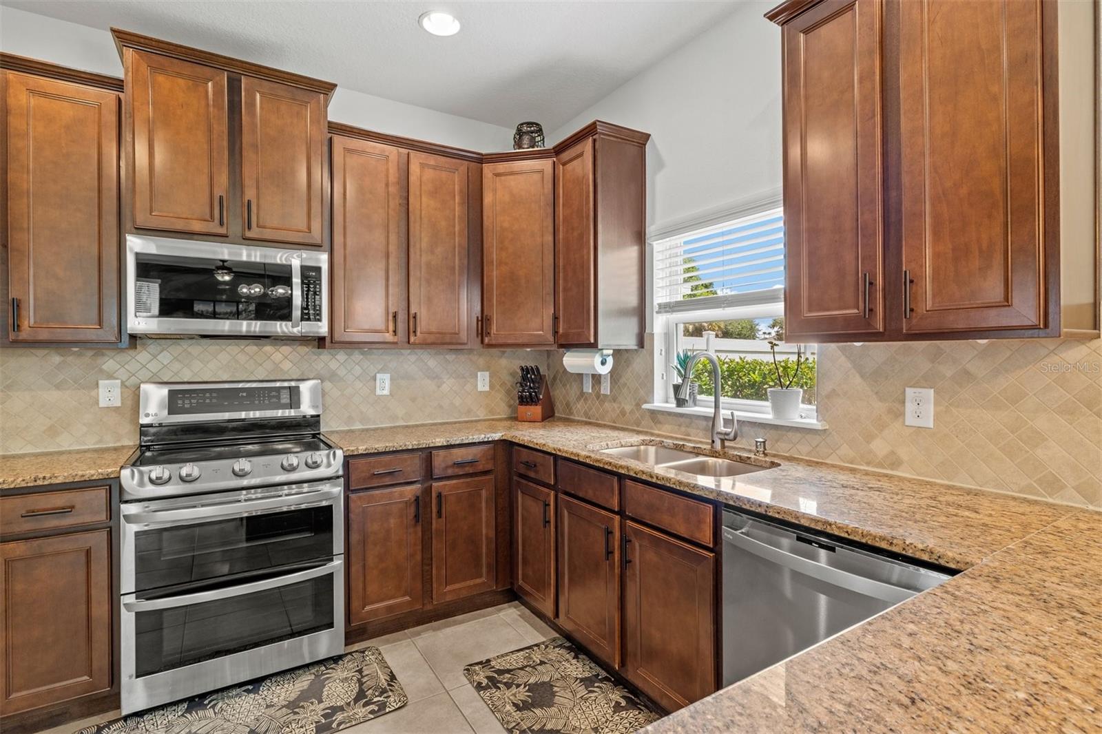 5703 NEW PARIS WAY, ELLENTON, FL — photo 12