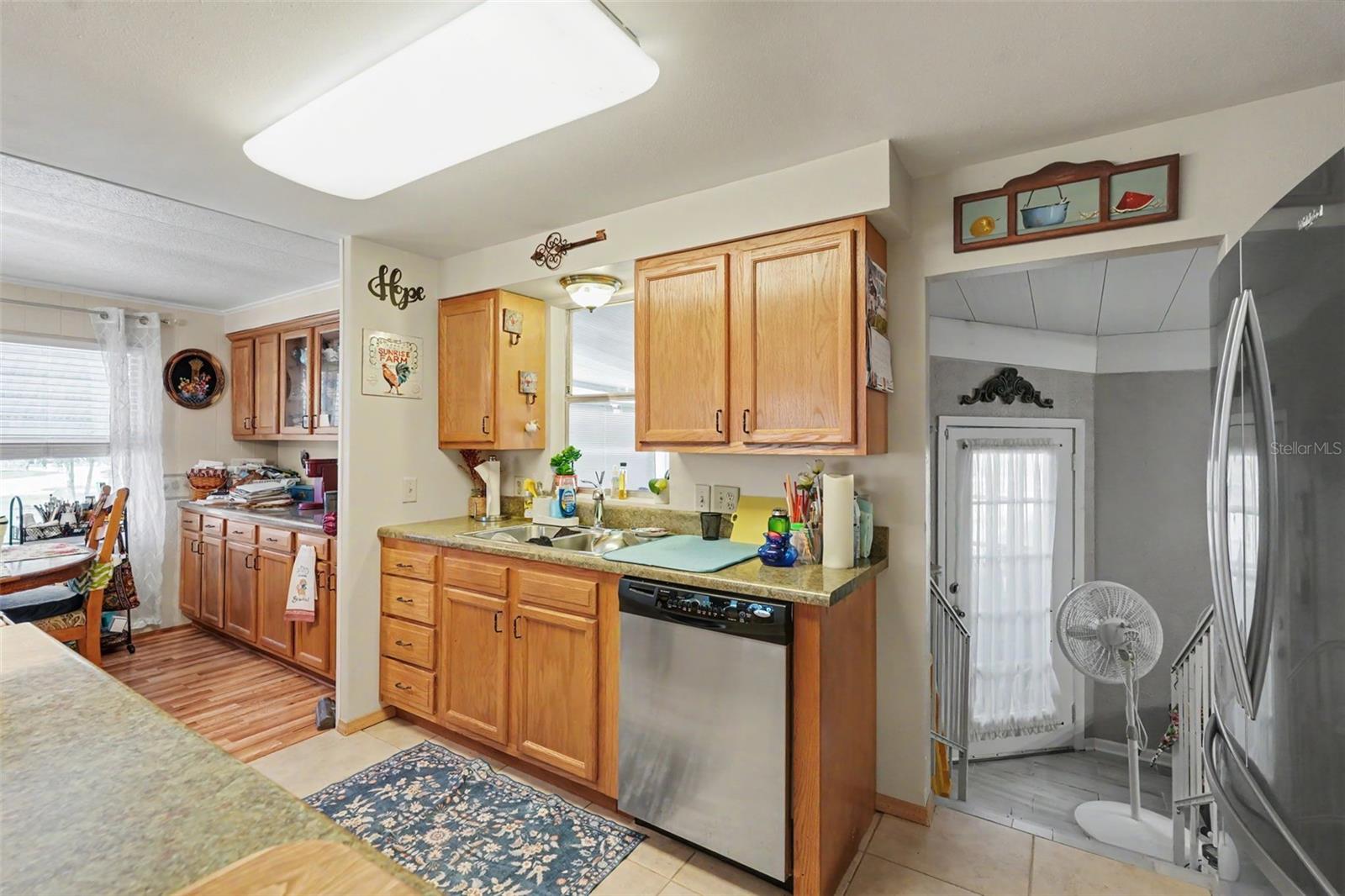 6523 KANSAS ST, BRADENTON, FL — photo 24