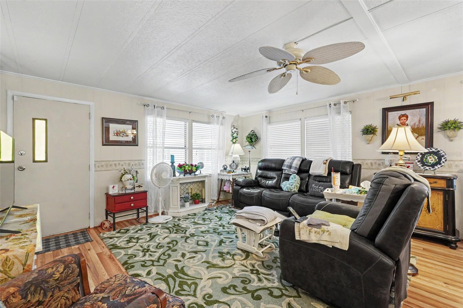 6523 KANSAS ST, BRADENTON, FL — photo 29