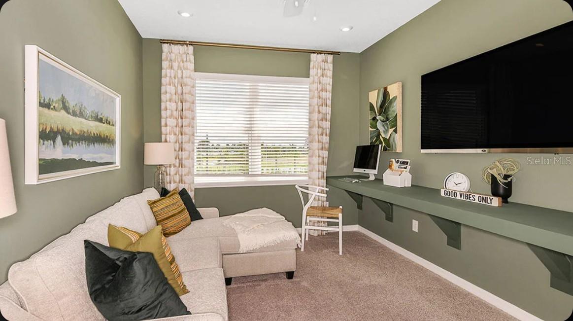 11743 SOFT MEADOW MEWS, SAN ANTONIO, FL — photo 12