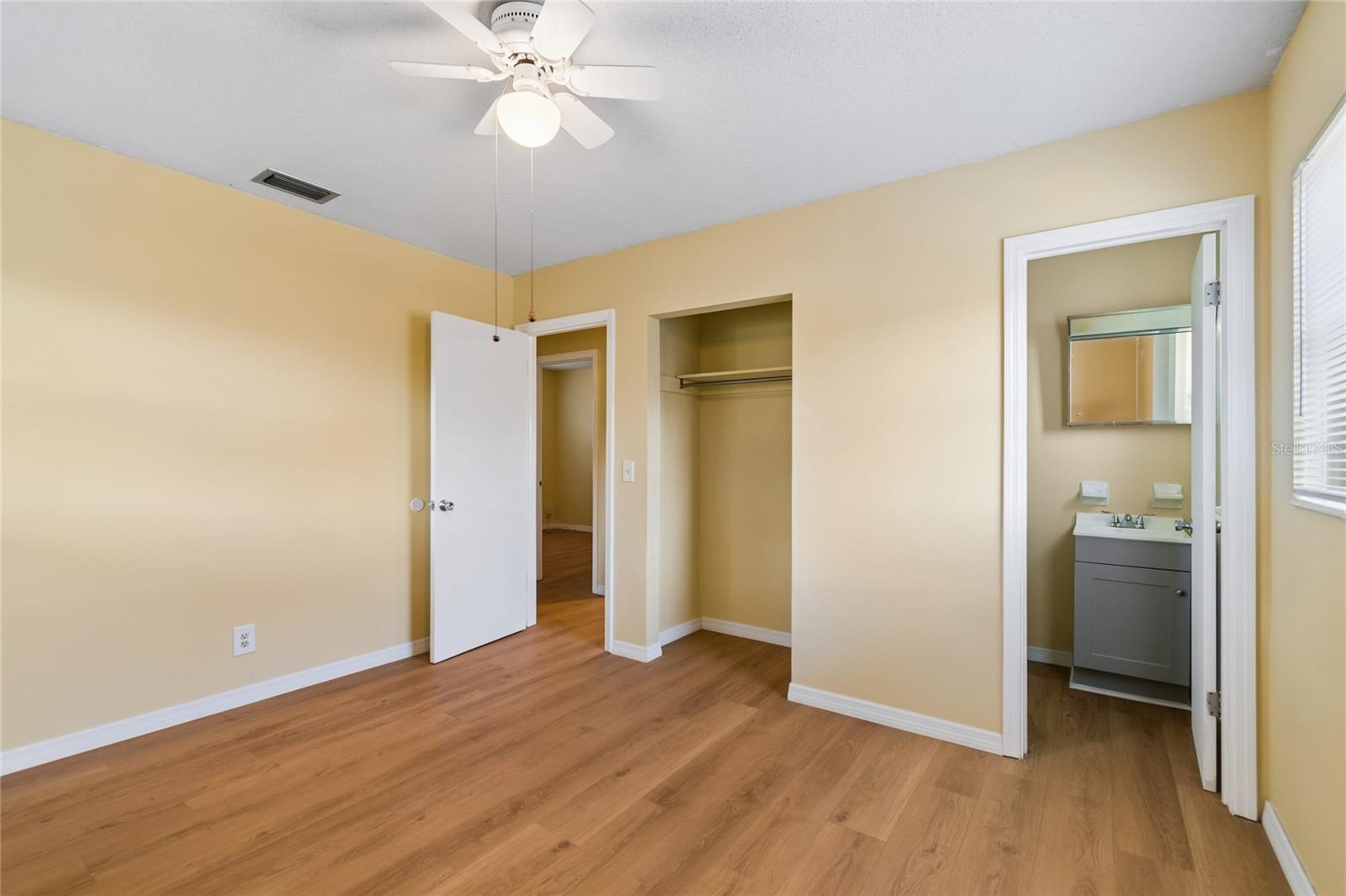 6706 S MASCOTTE ST, TAMPA, FL — photo 12