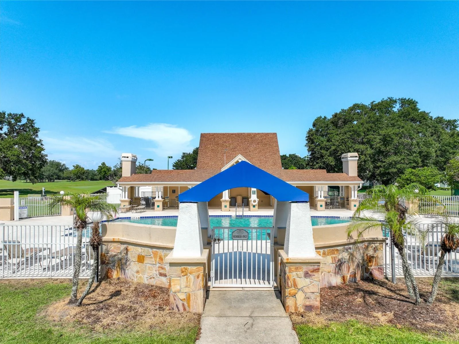 8031 ARCADIAN CT, MOUNT DORA, FL — photo 47