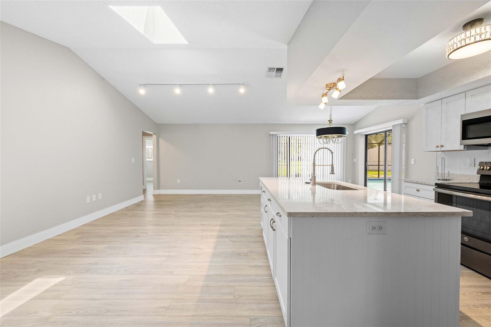 13445 BANNER RD, SPRING HILL, FL — photo 28