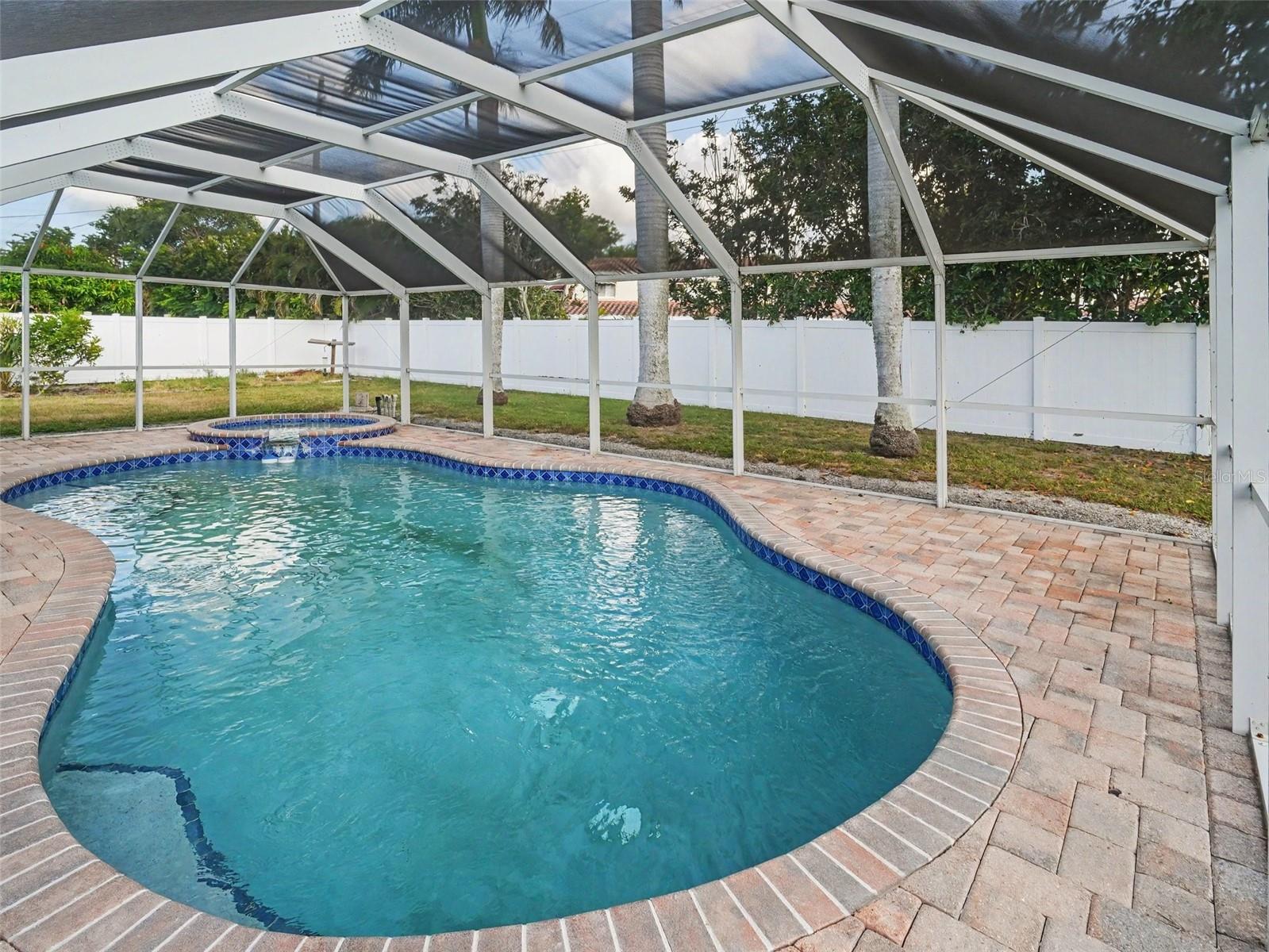 3103 BAYSHORE GARDENS PKWY, BRADENTON, FL — photo 2