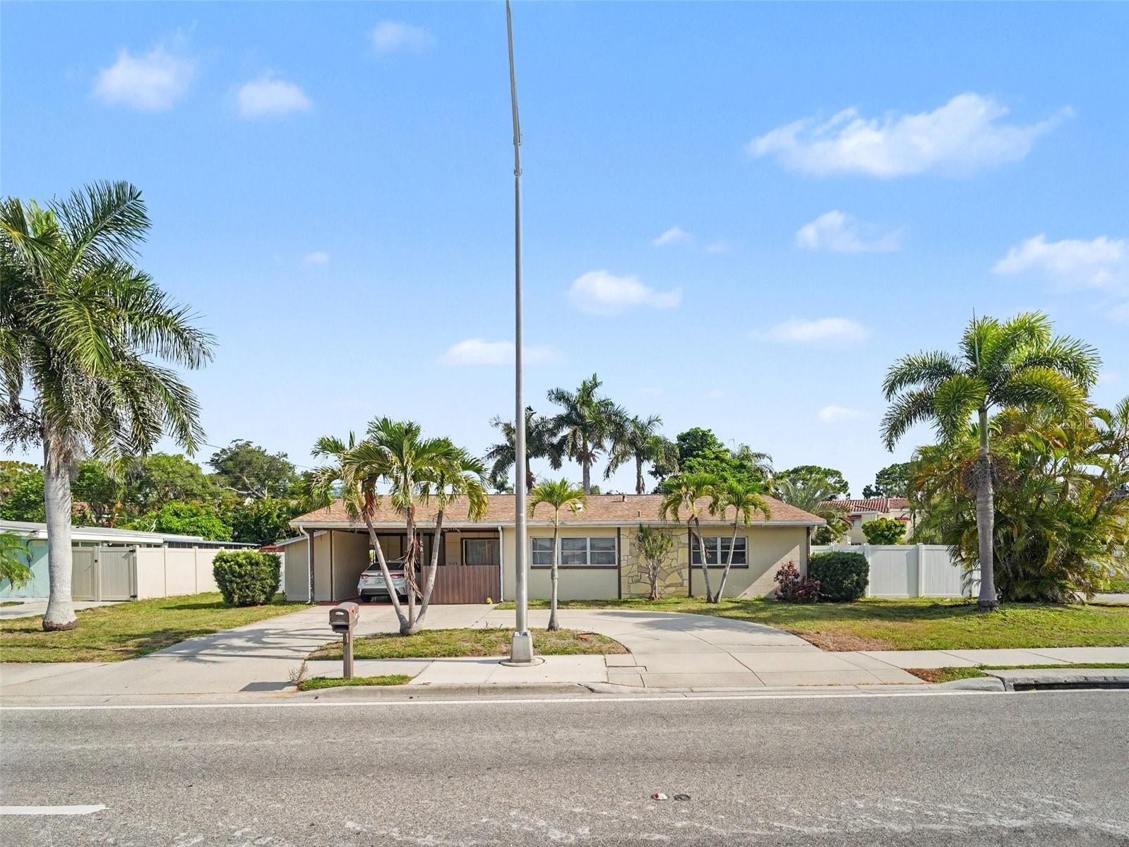 3103 BAYSHORE GARDENS PKWY, BRADENTON, FL — photo 3