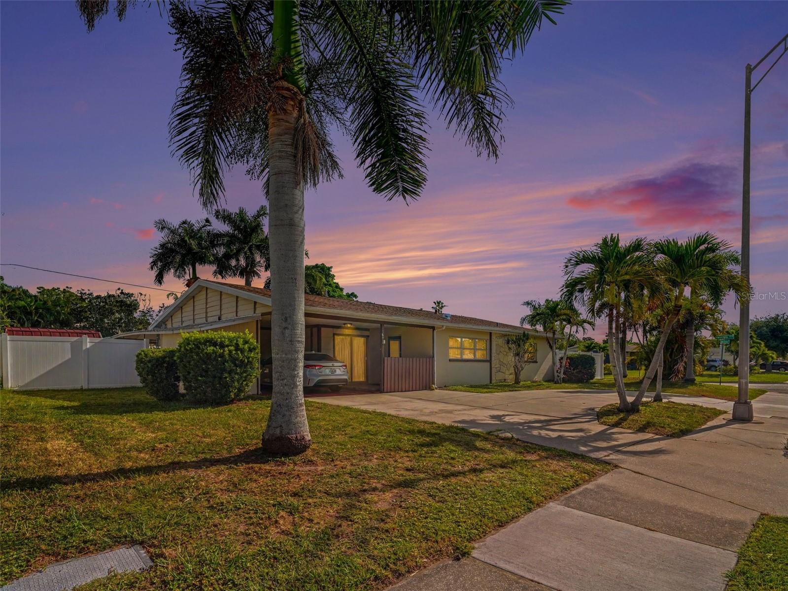 3103 BAYSHORE GARDENS PKWY, BRADENTON, FL — photo 4