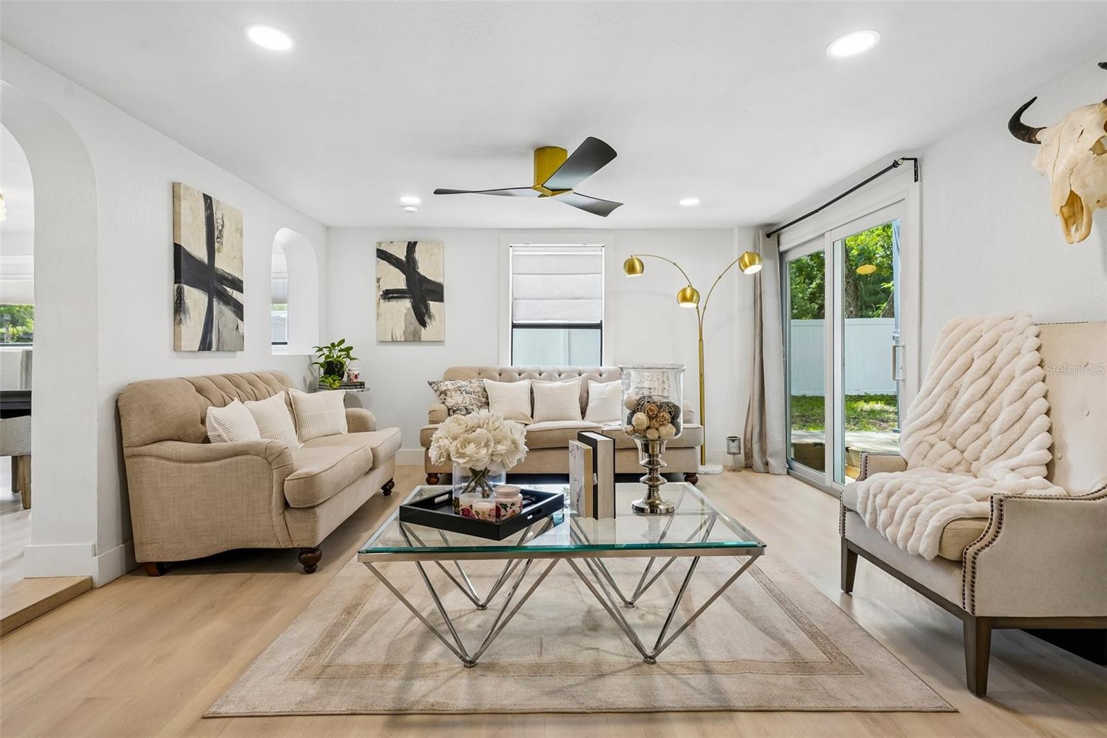 2934 W ELLIS DR, TAMPA, FL — photo 9