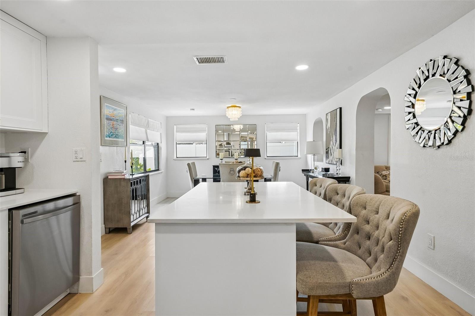 2934 W ELLIS DR, TAMPA, FL — photo 19