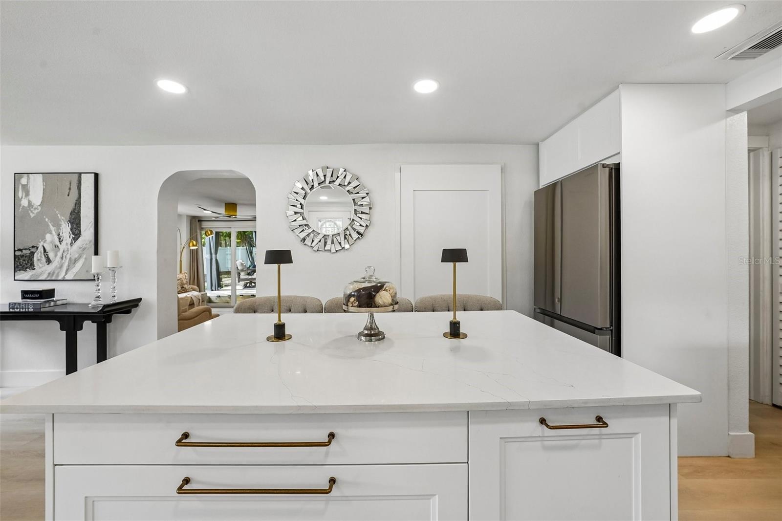 2934 W ELLIS DR, TAMPA, FL — photo 27