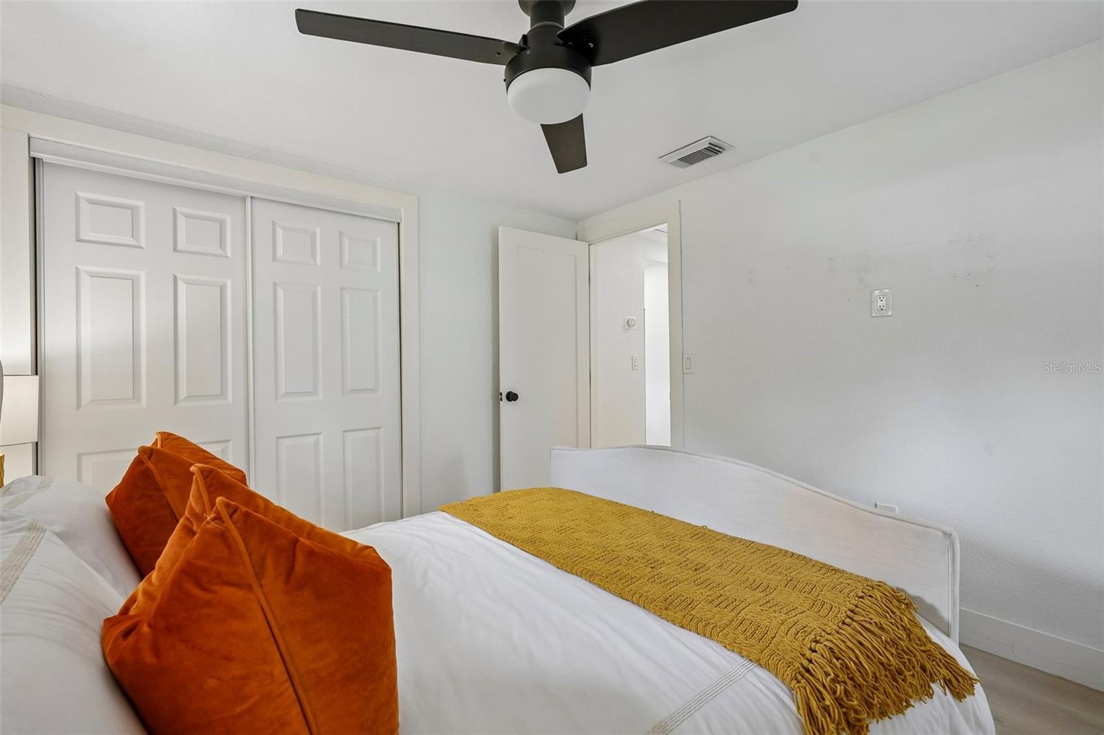 2934 W ELLIS DR, TAMPA, FL — photo 34