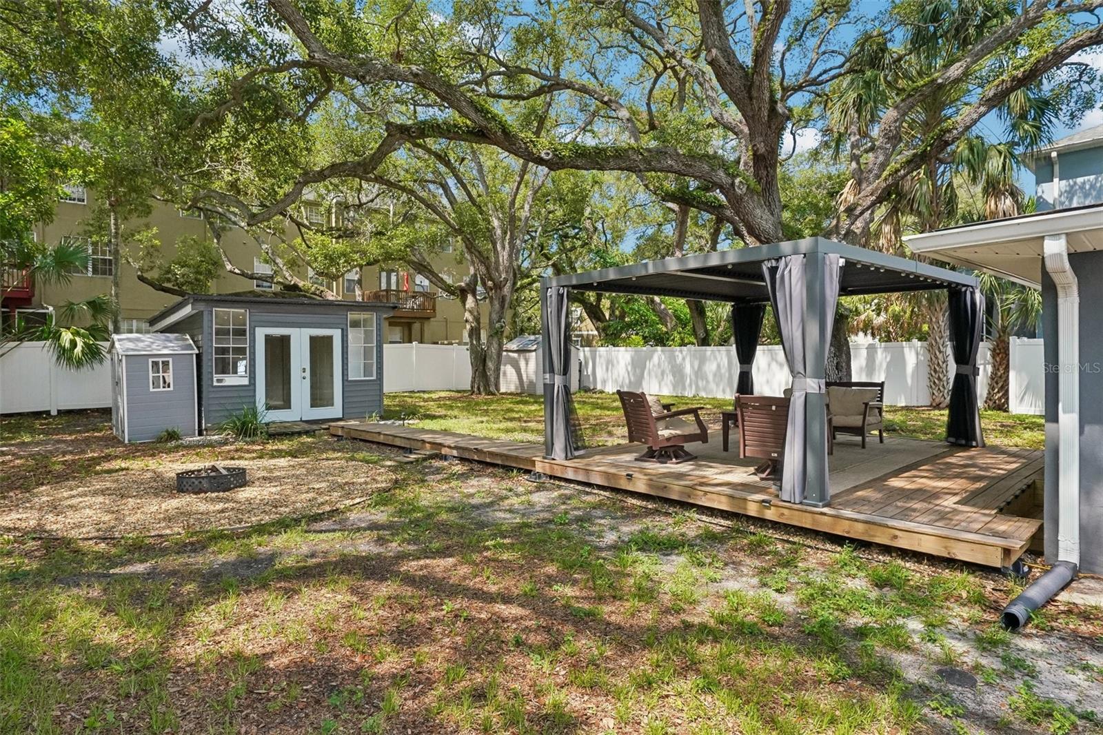 2934 W ELLIS DR, TAMPA, FL — photo 44