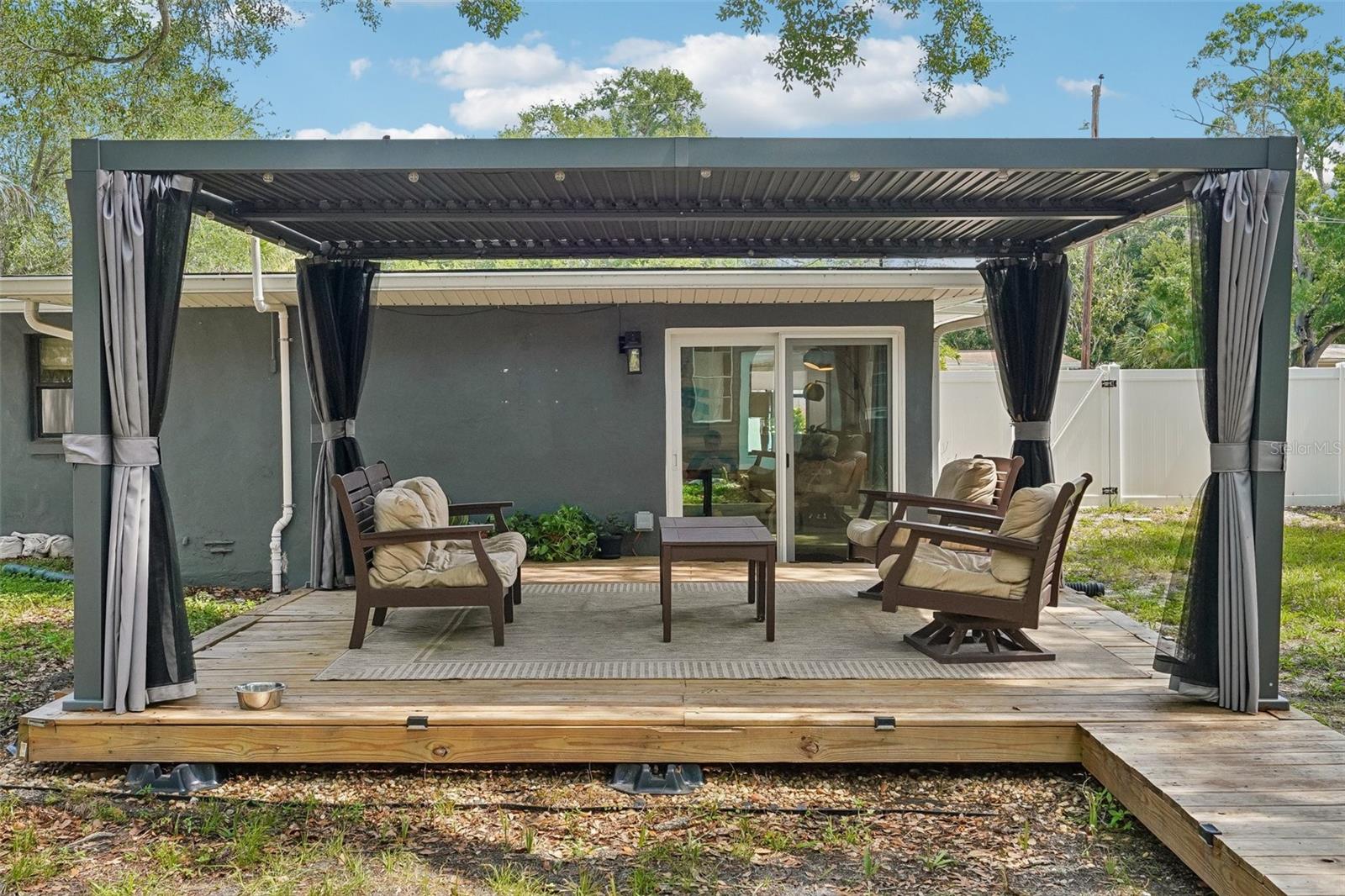 2934 W ELLIS DR, TAMPA, FL — photo 46